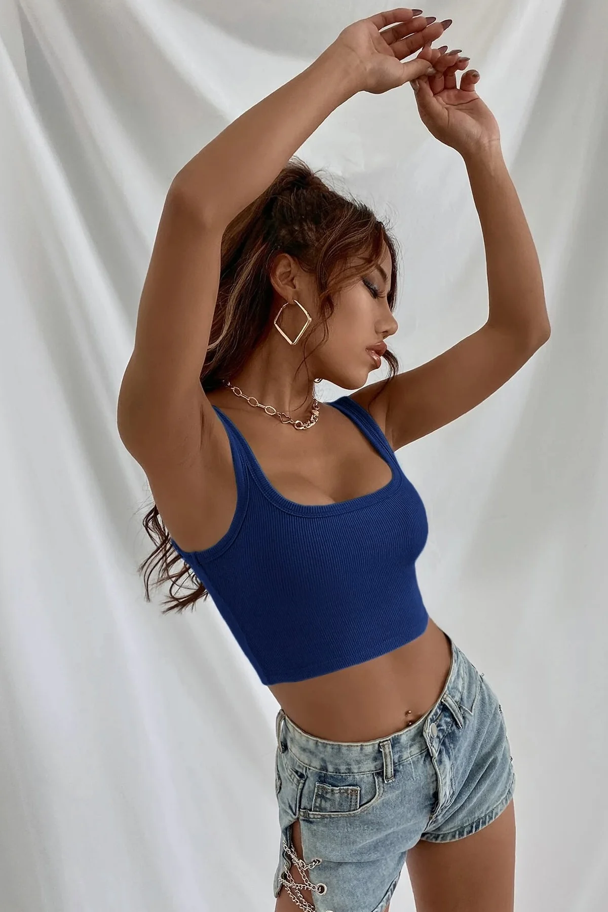 Kadın Lacivert Kalın Askılı Crop Top Büstiyer – Şık & Destekleyici