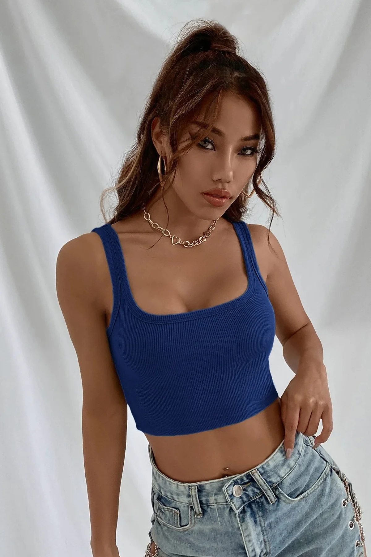 Kadın Lacivert Kalın Askılı Crop Top Büstiyer – Şık & Destekleyici