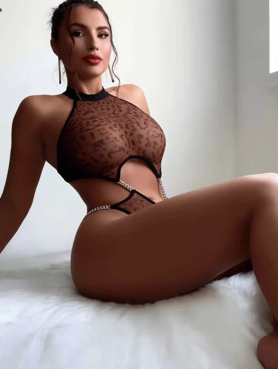 Kadın Leopar Desenli Zincir Detaylı Kahverengi Babydoll Gecelik - Seksi İç Giyim Kadın Leopar Desenli Zincir Detaylı Kahverengi Babydoll Gecelik - Seksi İç Giyim