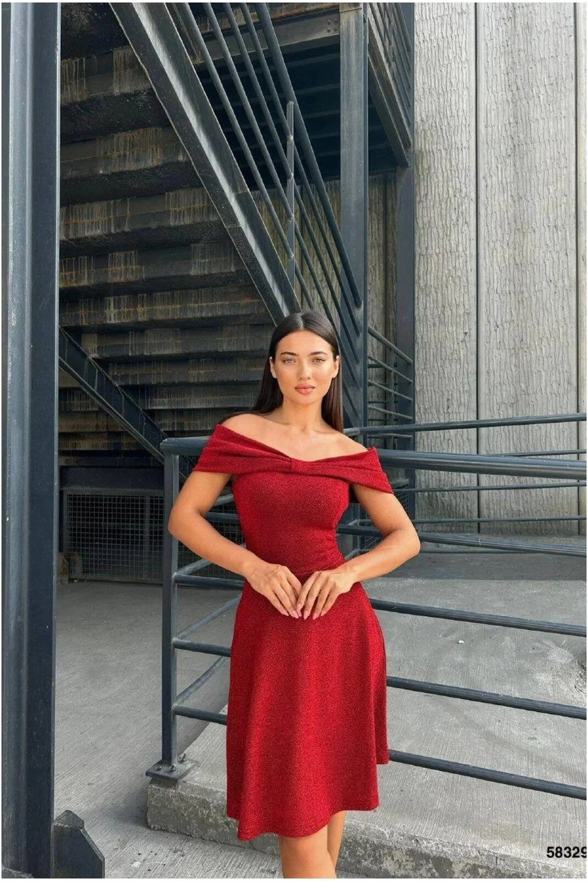Kadın Minimal Madonna Yaka Şık Abiye Elbise