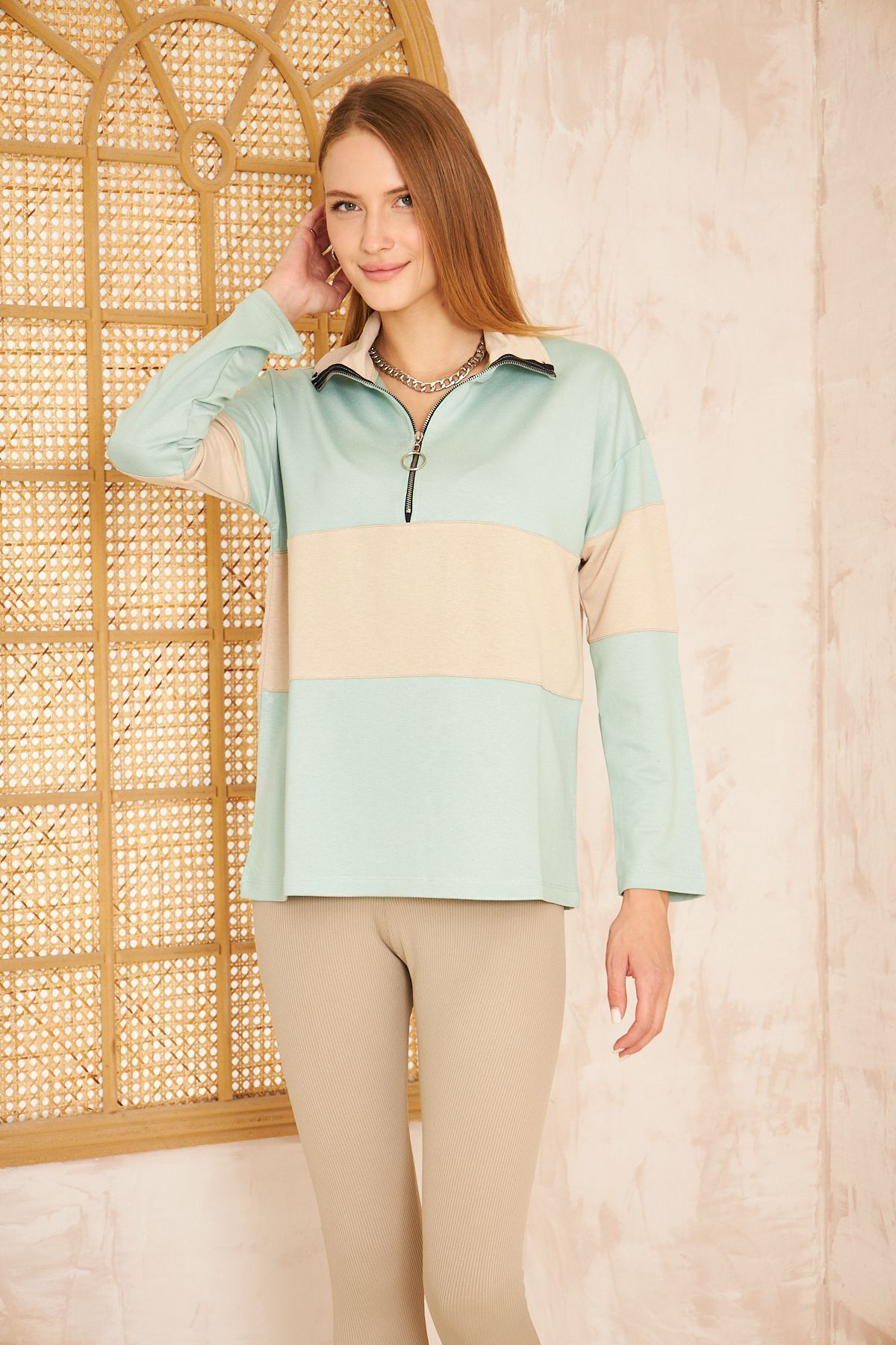 Kadın Mint Bej Uzun Kol Fermuarlı Polo Yaka Color Block Basic Sal