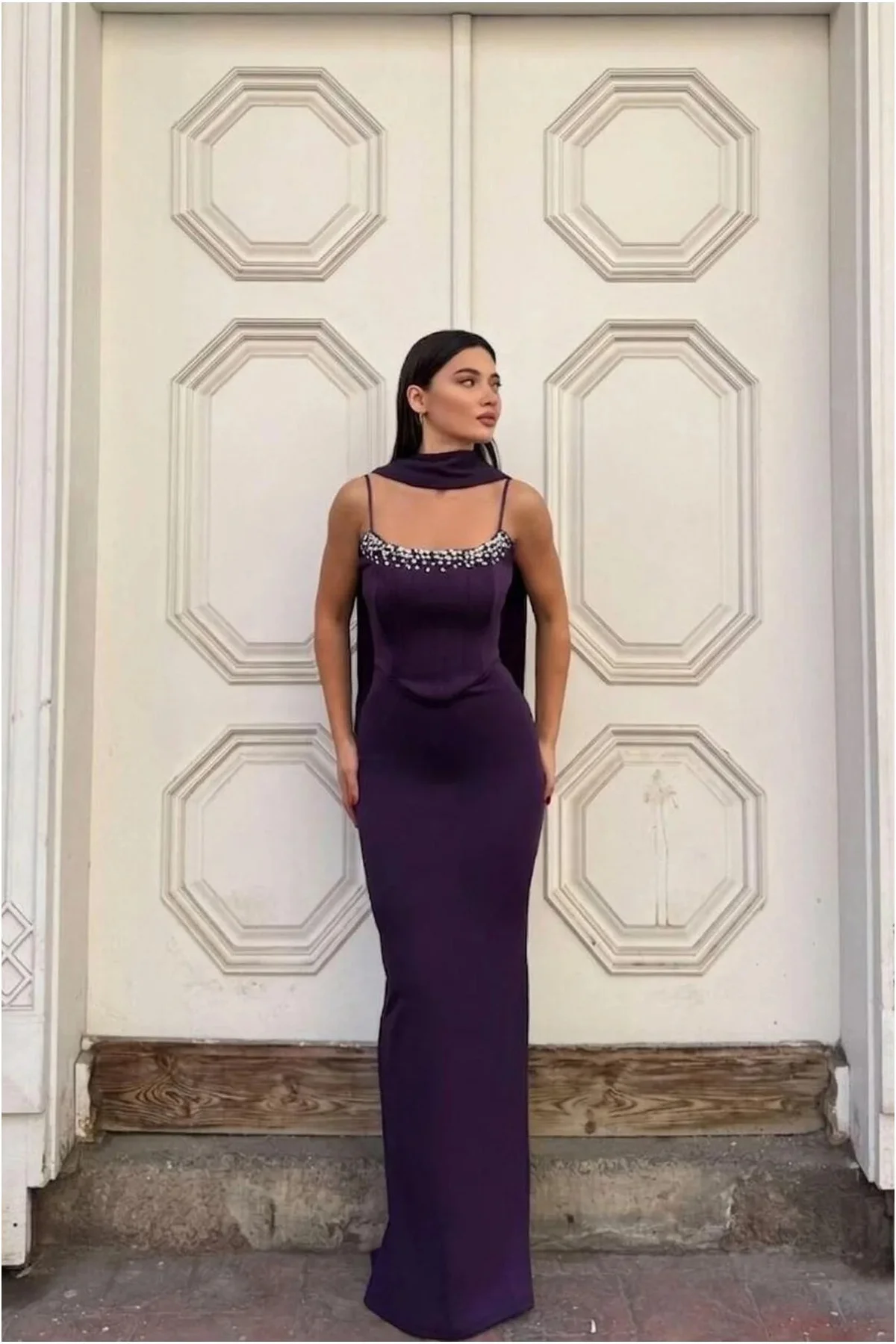 Kadın Modern Stil Scuba Esnek Kumaş Straplez Balık Kesim Abiye Elbise Kadın Modern Stil Scuba Esnek Kumaş Straplez Balık Kesim Abiye Elbise
