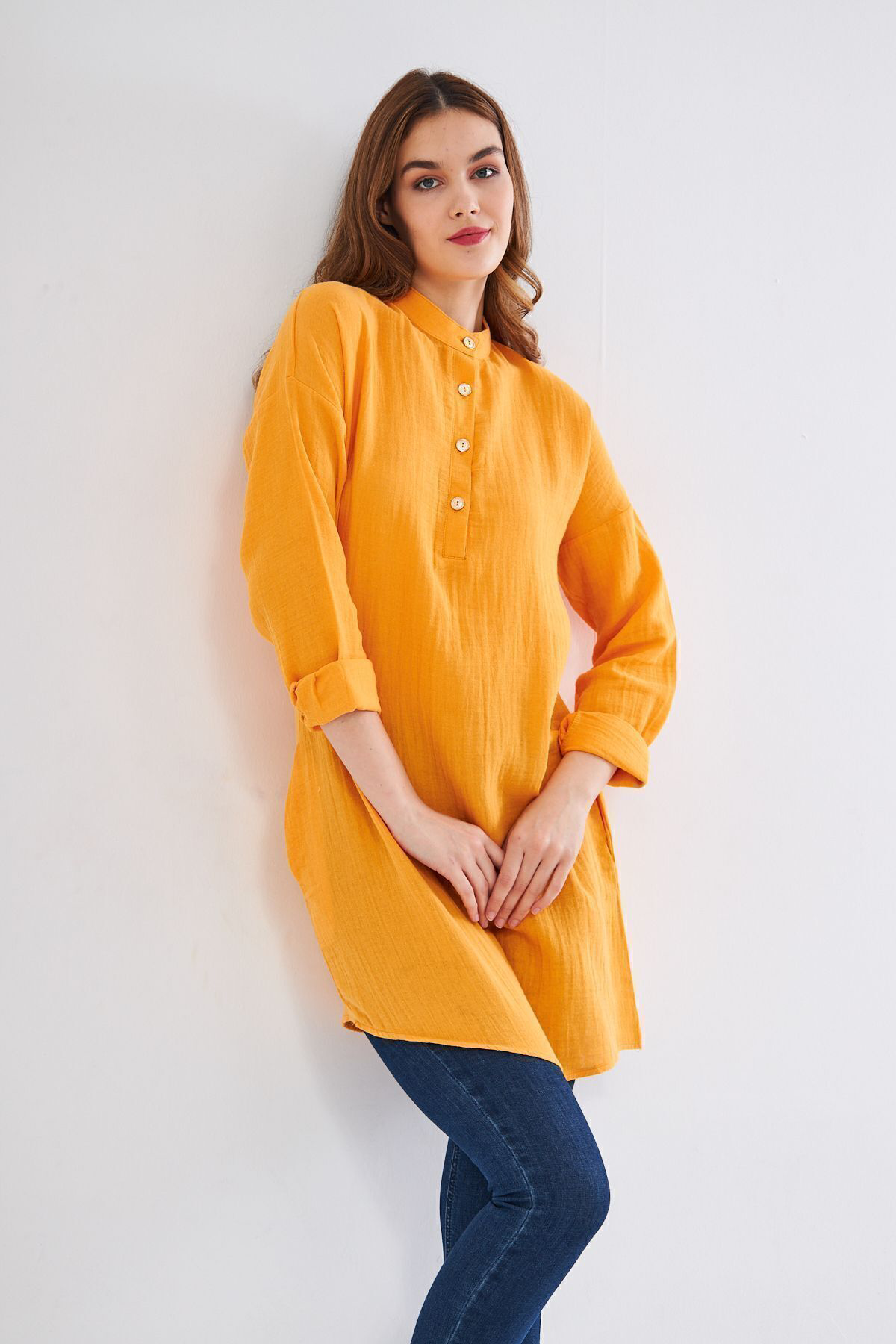 Yıldızistan Kadın Muslin Uzun Kollu Hakim Yaka Cepli Günlük Yazlık Tunik Göml