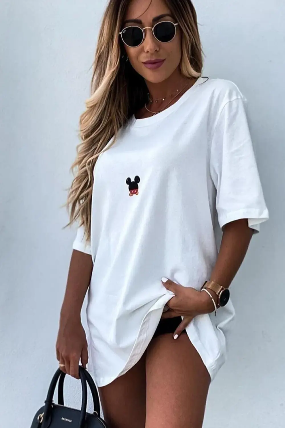 Kadın Oversize Mickey Baskılı Beyaztshirt