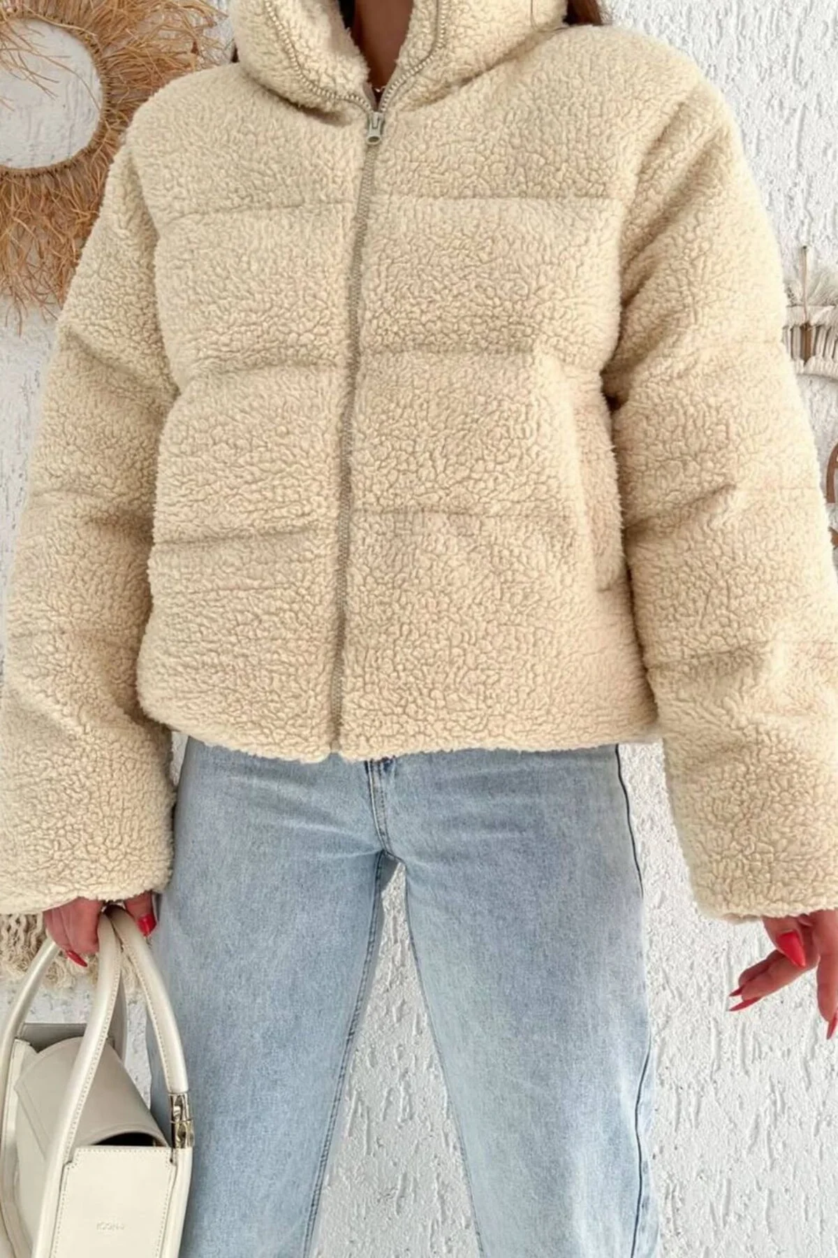 Kadın Oversize Peluş Kadın Mont – Teddy Polar Bej Şişme Mont - Kı