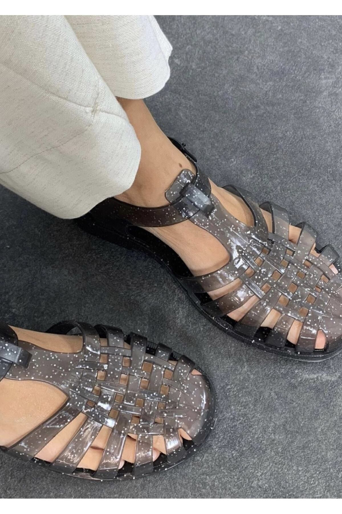 Mcasering Kadın Parlak Şeffaf Siyah Gümüş Simli Jelly Sandalet