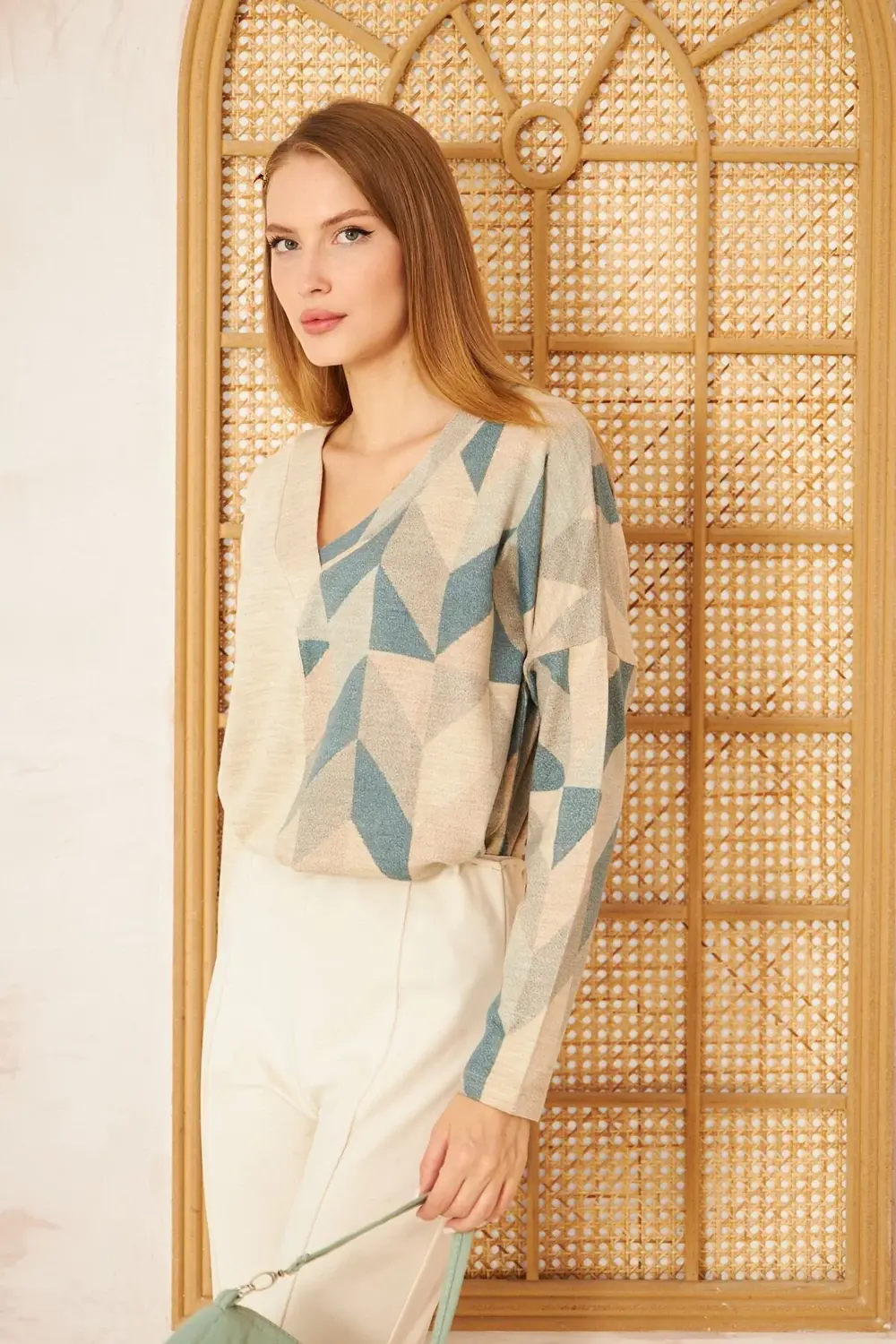 Kadın Petrol Yeşil Bej Salaş Oversize Geniş Kesim V Yaka Yumuşak