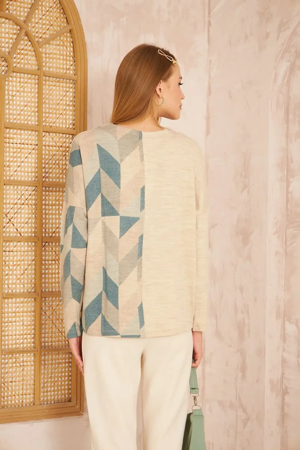 Kadın Petrol Yeşil Bej Salaş Oversize Geniş Kesim V Yaka Yumuşak