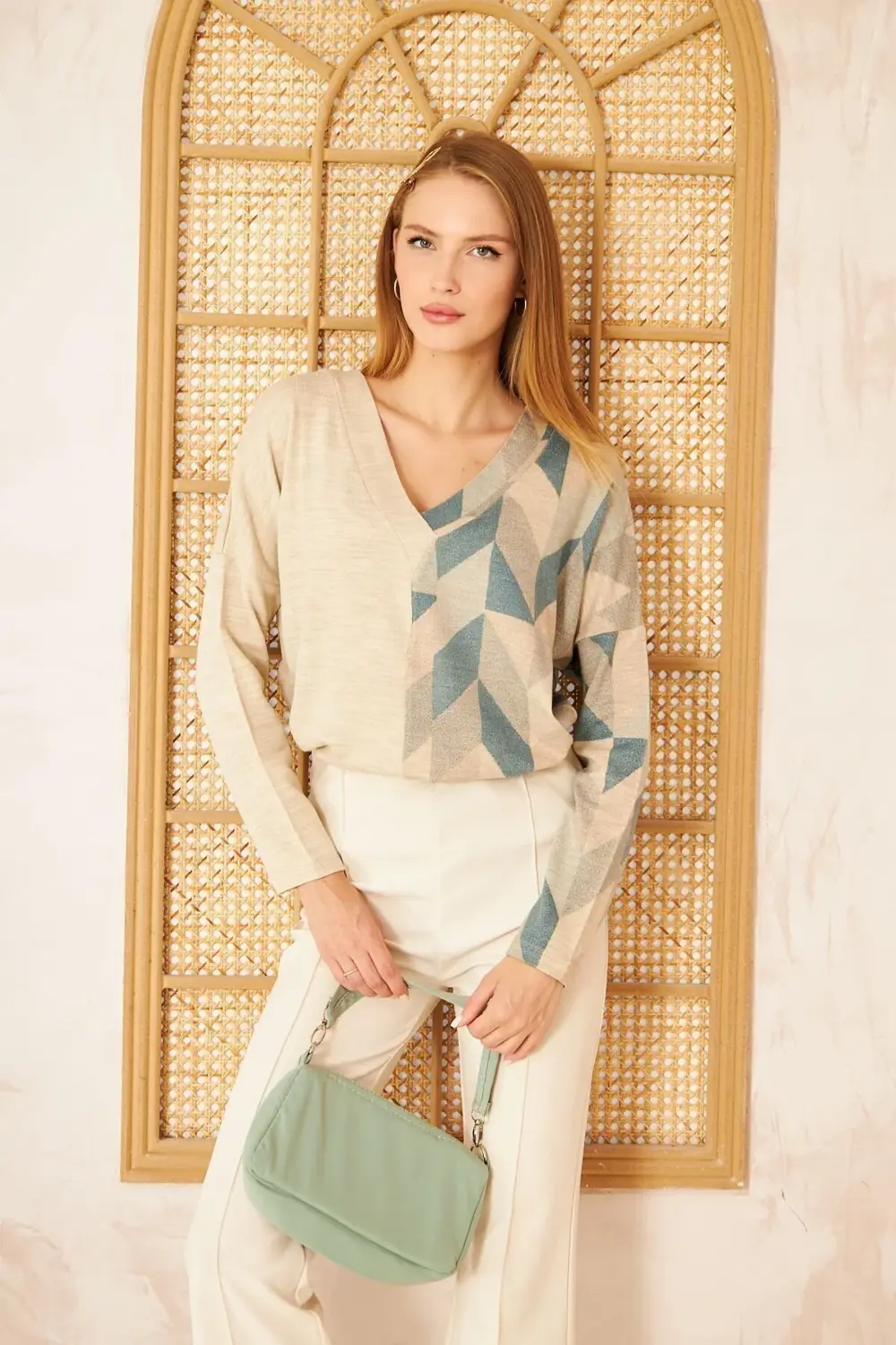 Kadın Petrol Yeşil Bej Salaş Oversize Geniş Kesim V Yaka Yumuşak