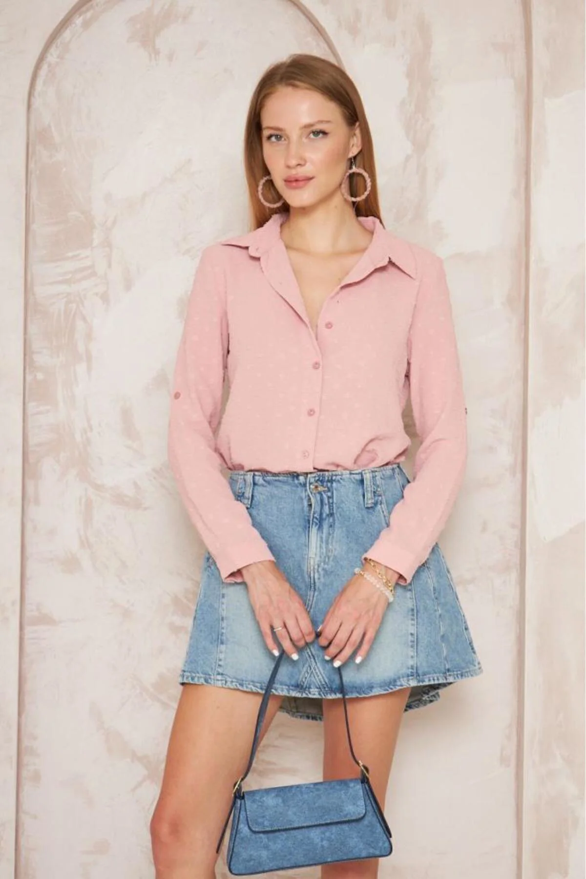 Kadın Ponponlu Slim Fit Uzun Kollu Gömlek Pudra 3621275