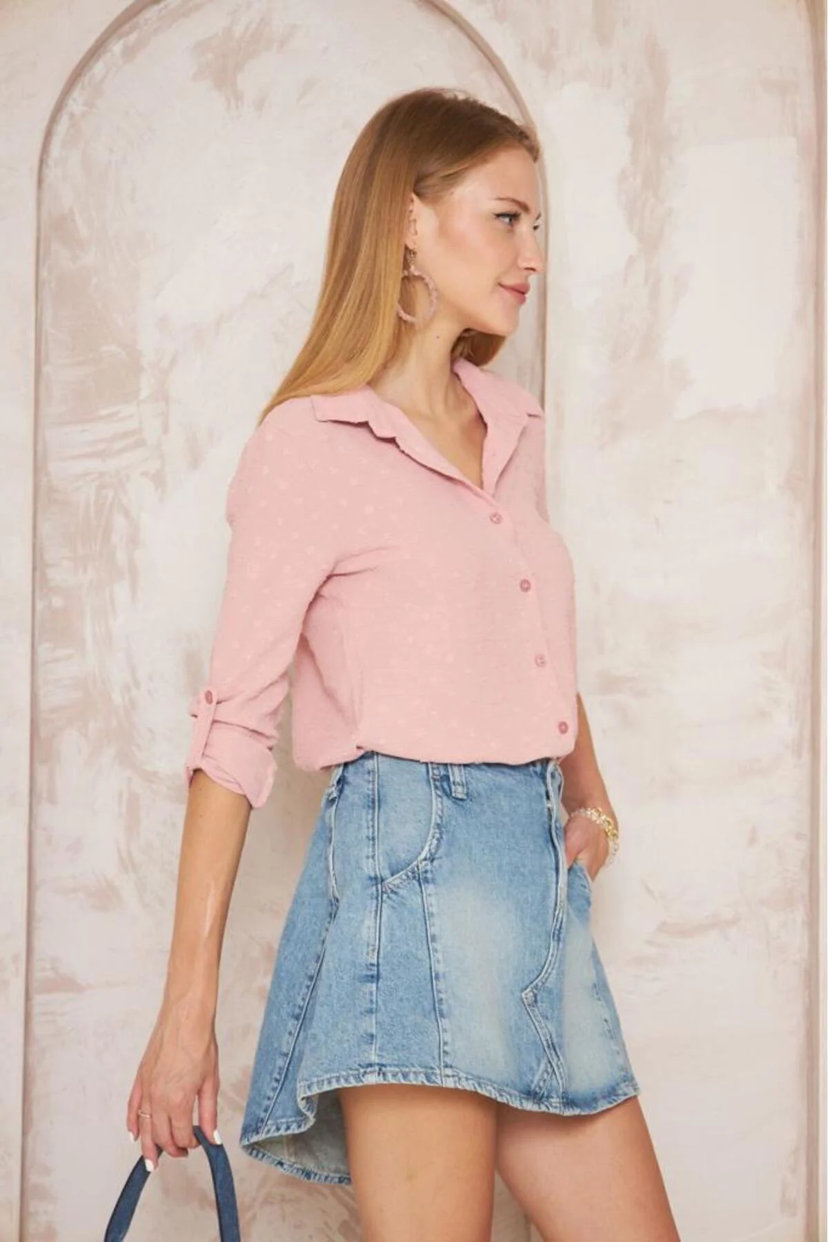 Kadın Ponponlu Slim Fit Uzun Kollu Gömlek Pudra 3621275