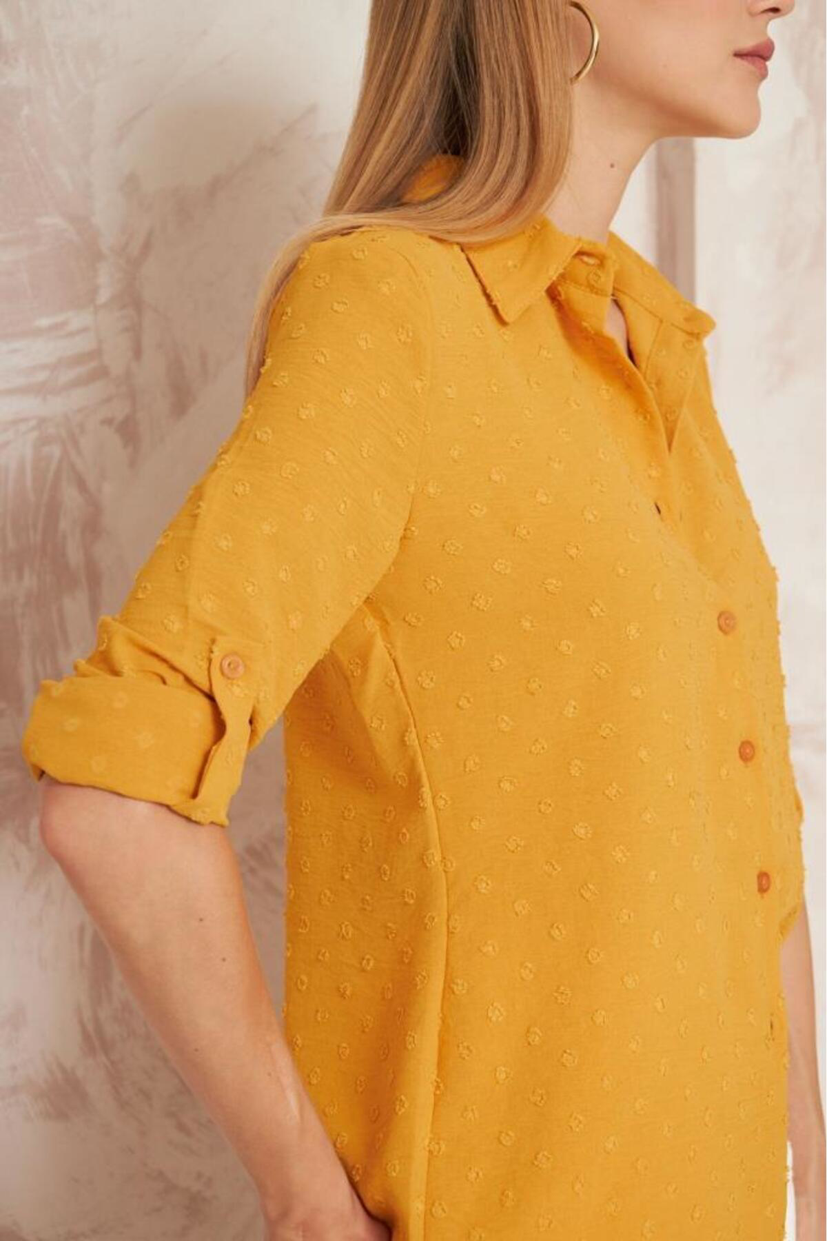 Pasaklı Giyim Kadın Ponponlu Slim Fit Uzun Kollu Gömlek Pudra 3621240