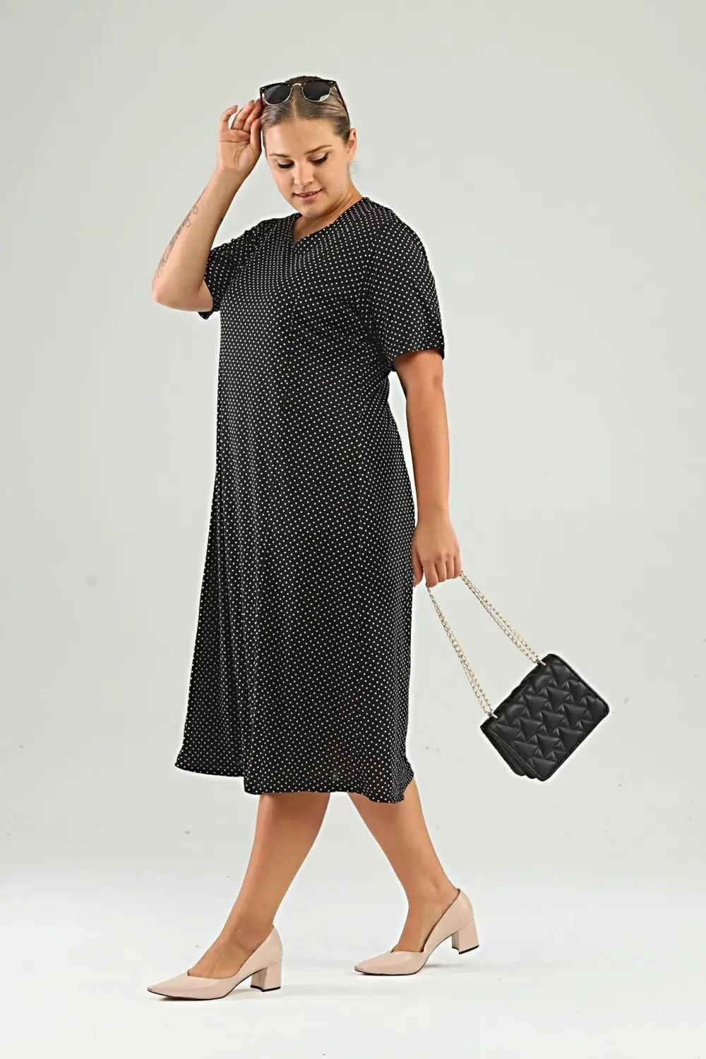 Kadin Puantiyeli Ve Leopar Desenli Büyük Beden Midi Elbise