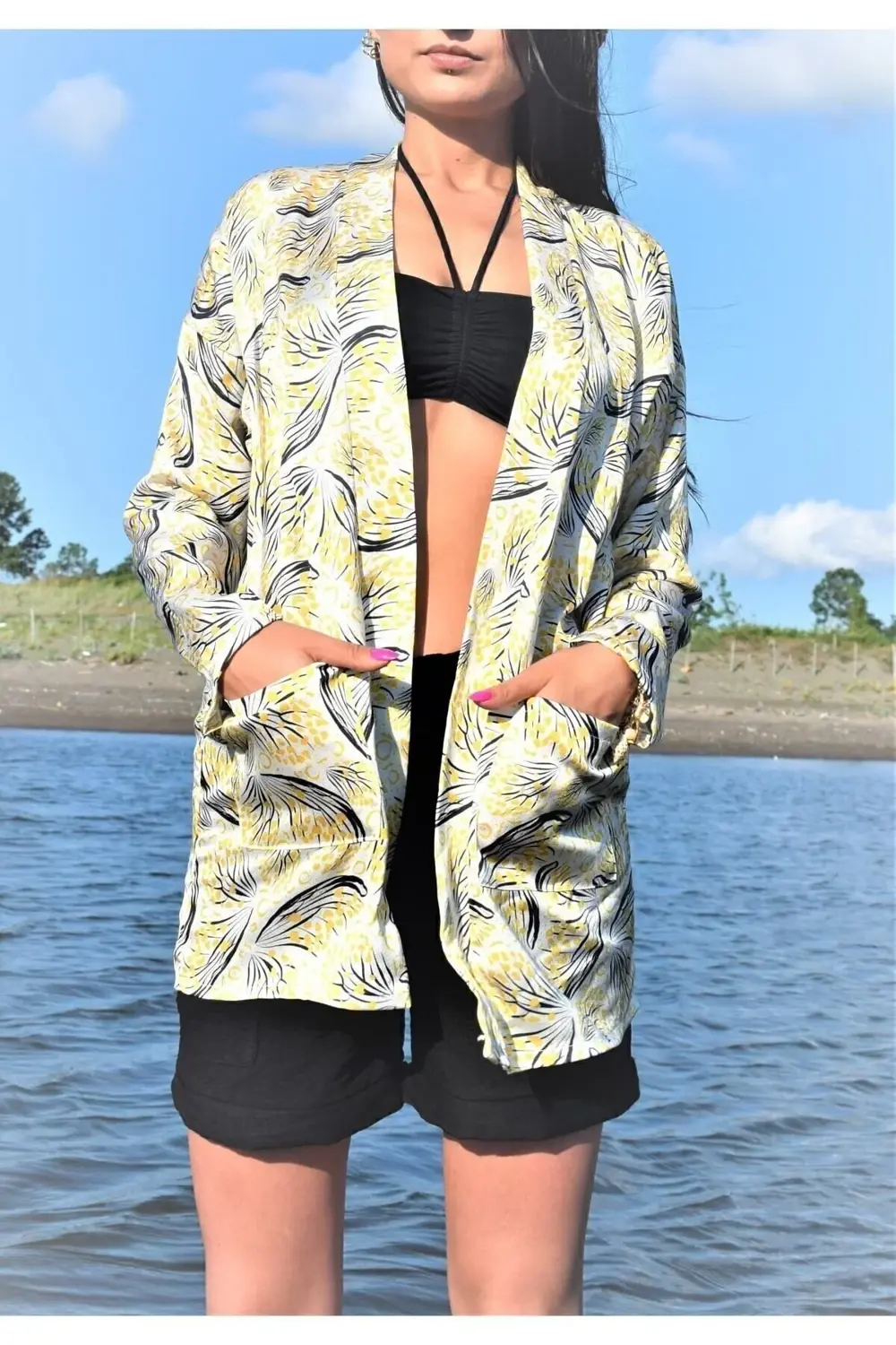 Kadın Sarı Saten Cepli Salaş Renkli Desenli Kimono Ceket Yb325024