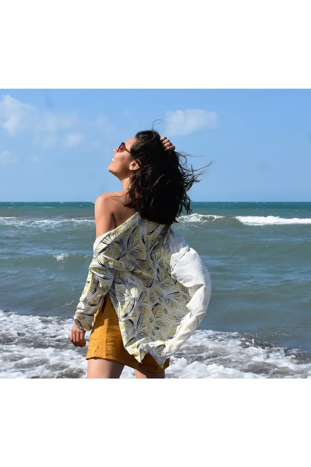 Kadın Sarı Saten Cepli Salaş Renkli Desenli Kimono Ceket Yb325024