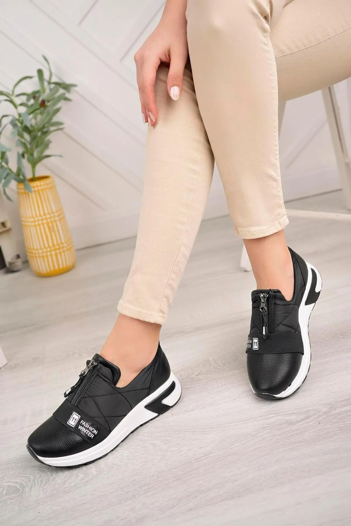 Kadın Şerit Lastik Detaylı Günlük Ayakkabı