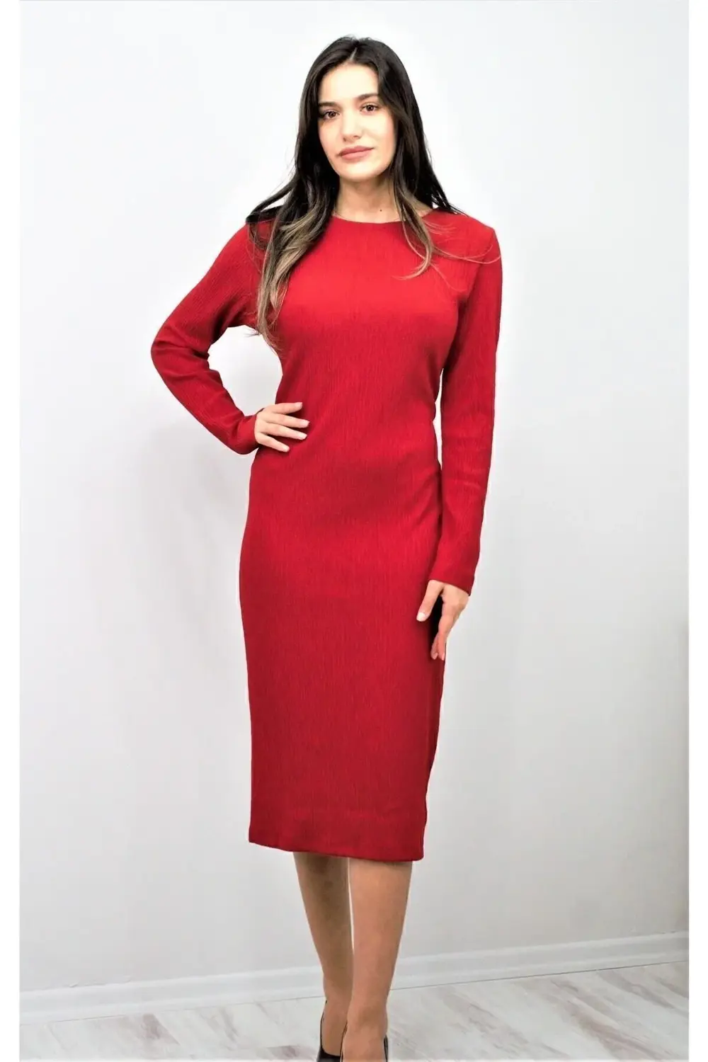 Kadın Siyah Arkası Büzgü Detaylı Likralı Vücuda Oturan Uzun Dilbe