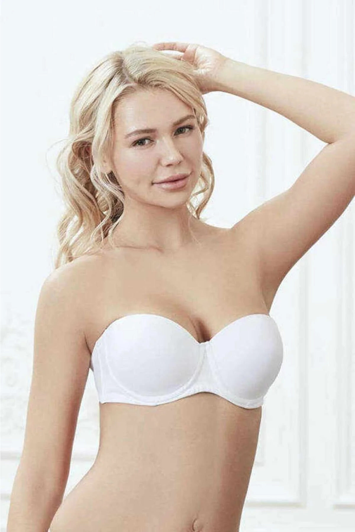 Kadın Siyah Balenli Basic Günlük Destekli Push-up Straplez Sütyen 3241