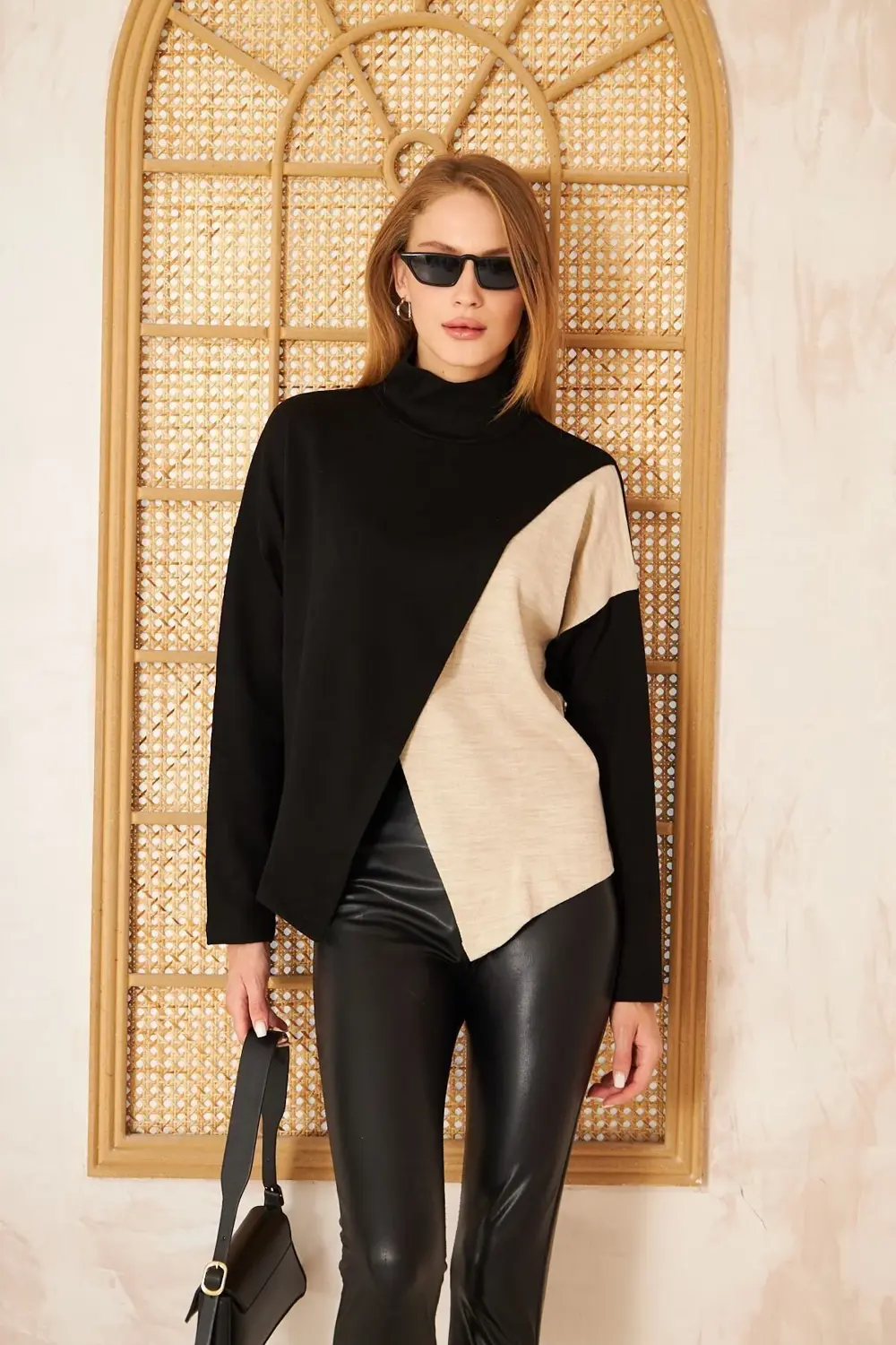 Kadın Siyah Bej Iki Katlı Asimetrik Akrilik Uzun Kollu Balıkçı Ya