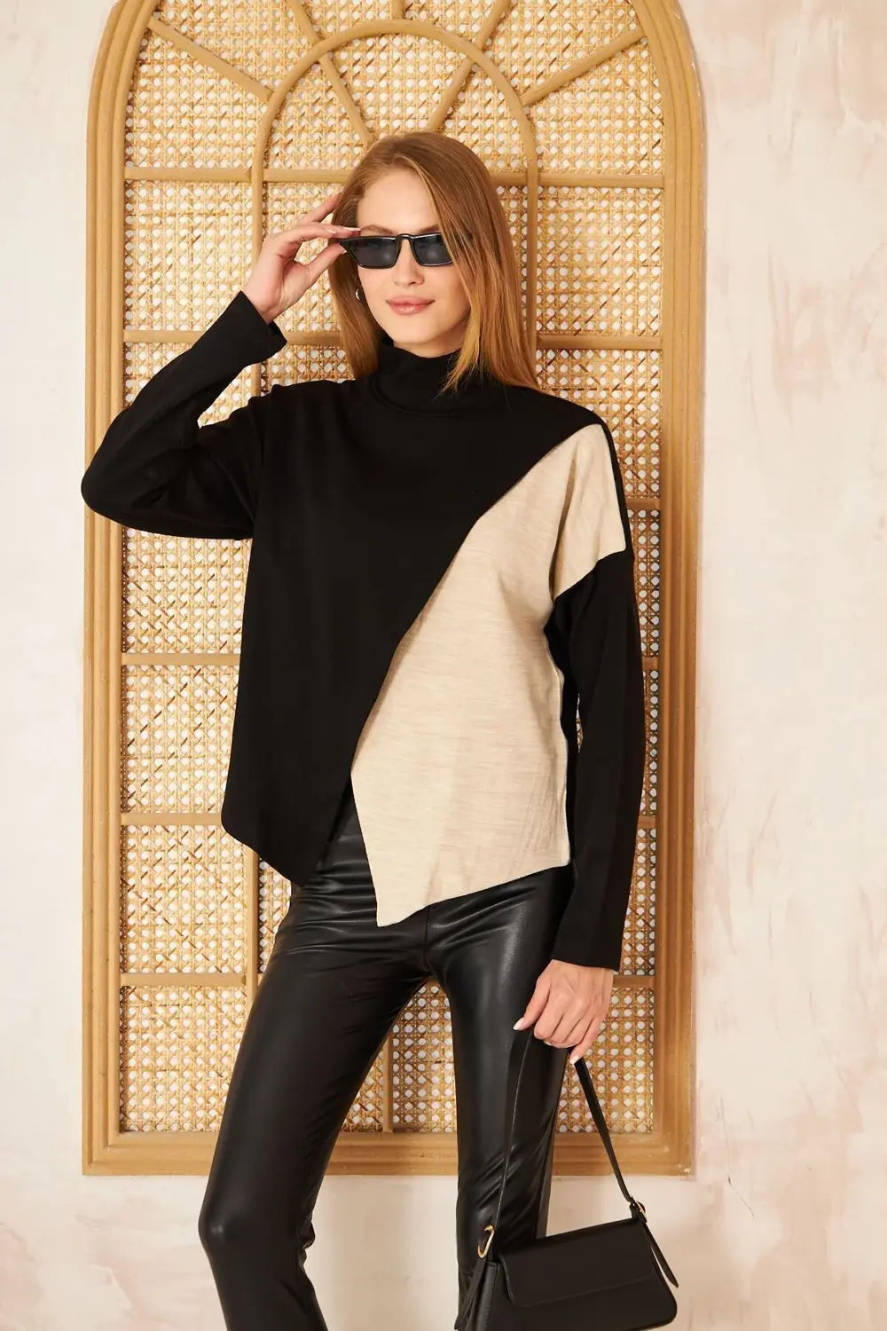 Kadın Siyah Bej Iki Katlı Asimetrik Akrilik Uzun Kollu Balıkçı Ya