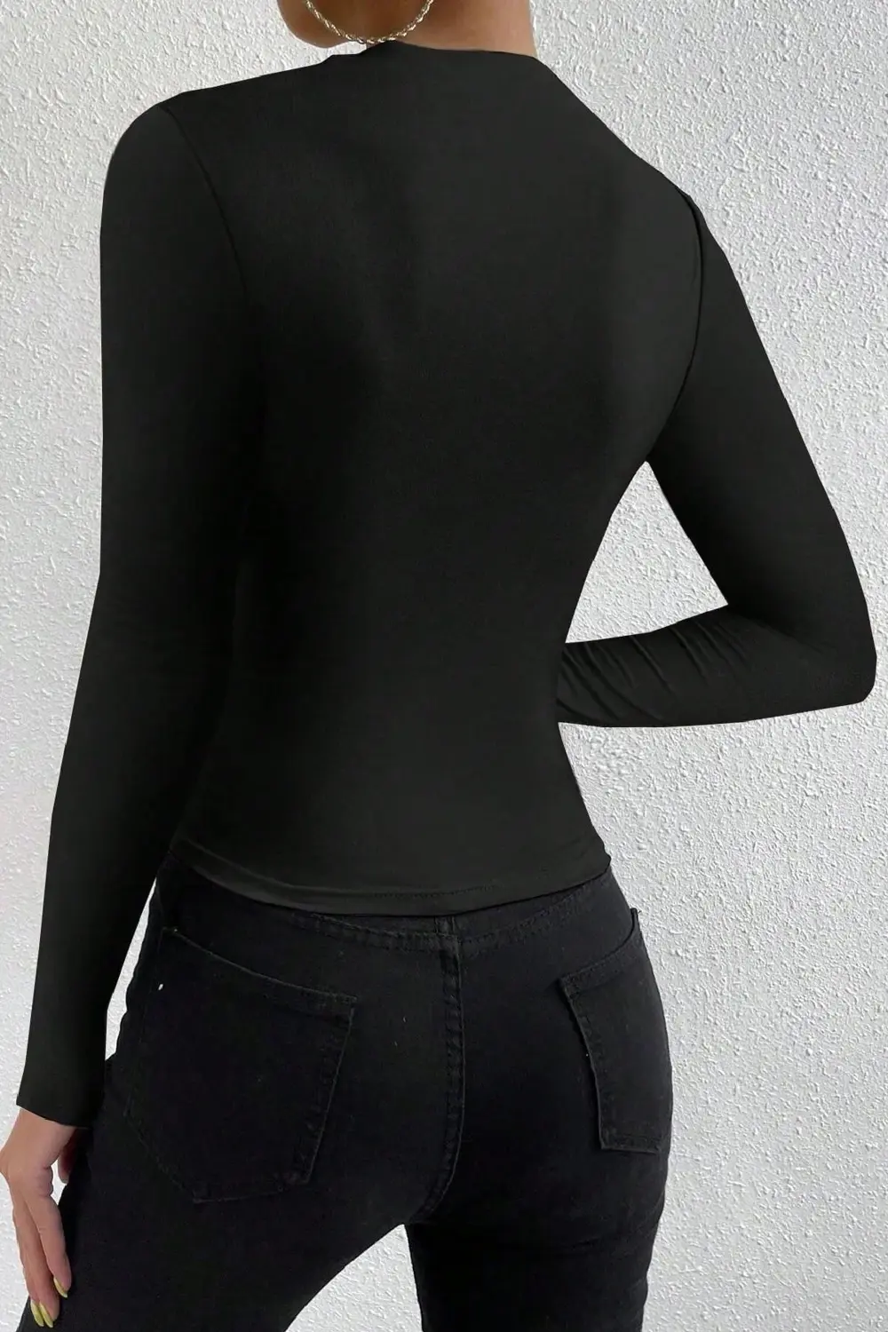 Kadın Siyah Belden Ve Boyundan Büzgü Detaylı Uzun Kollu Bluz