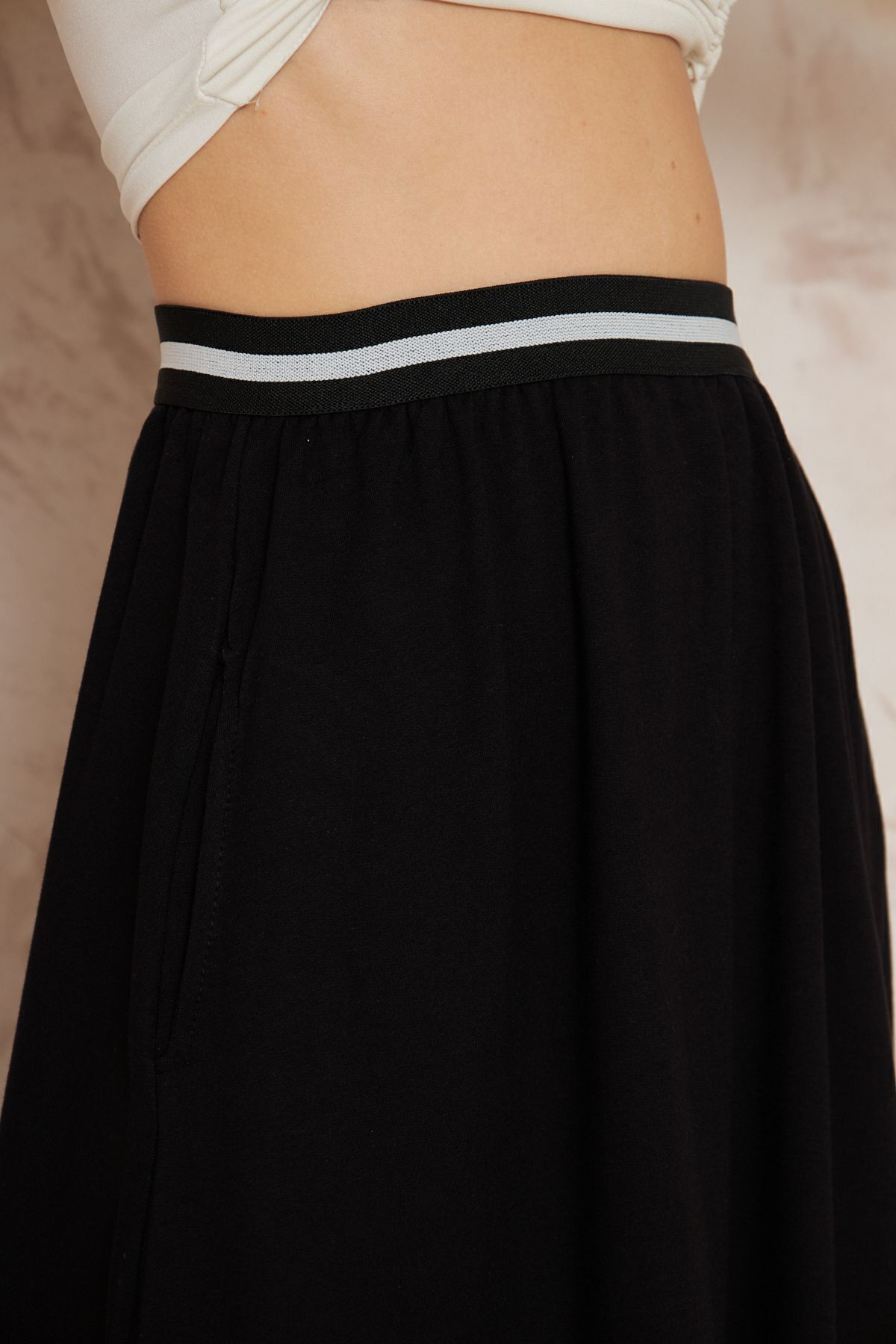 Pasaklı Giyim Kadın Siyah Beli Lastik Şeritli Renk Bloklu Salaş Kiloş Cepli Uzu