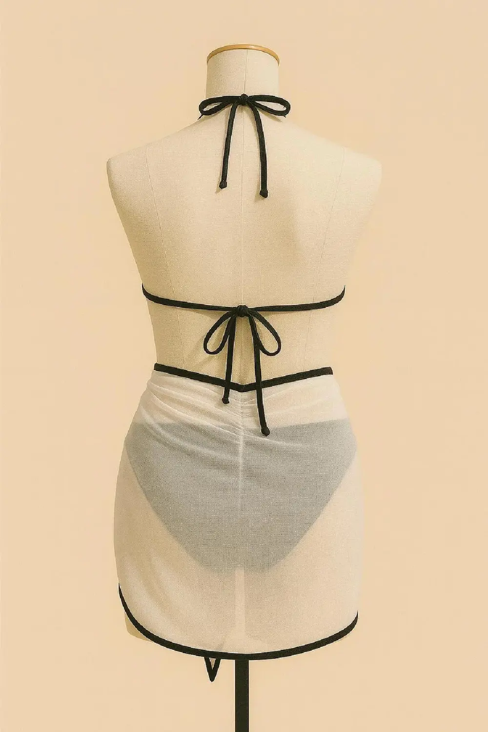 Kadın Siyah Beyaz Pareolu Yandan Ve Boyundan Bağlamalı 3'lü Bikin