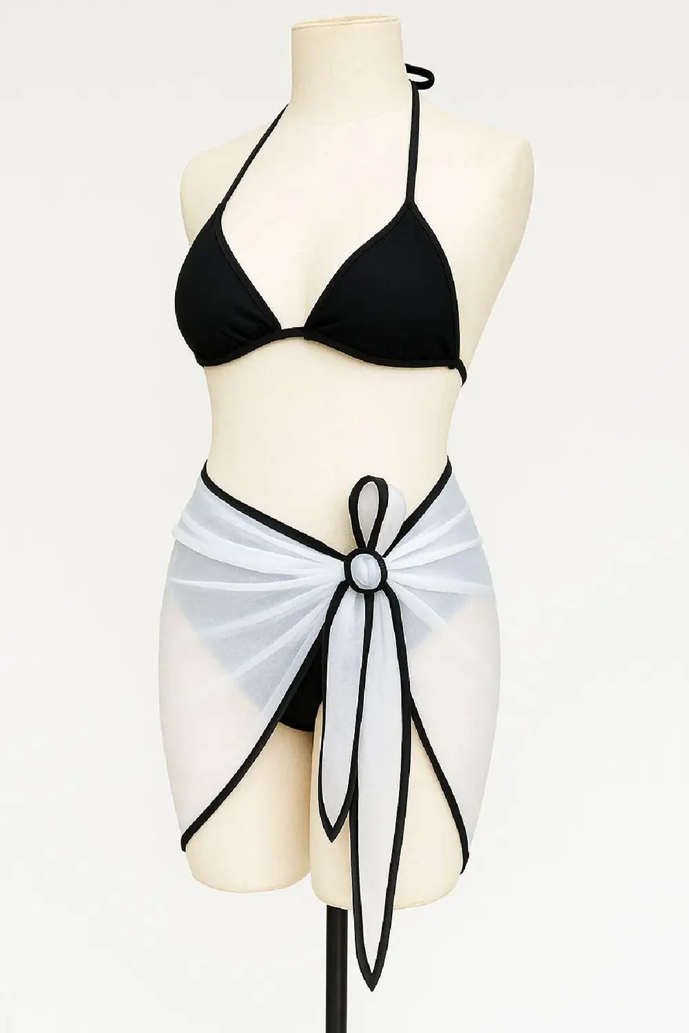Kadın Siyah Beyaz Pareolu Yandan Ve Boyundan Bağlamalı 3'lü Bikin