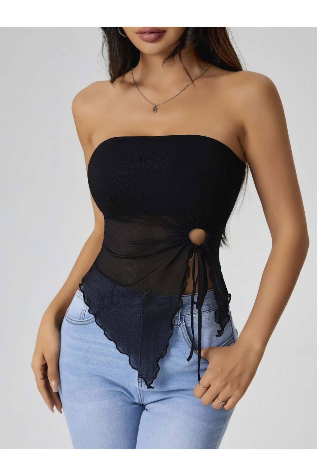 Kadın Siyah Crop Önden Halka Büzgü detaylı 5094