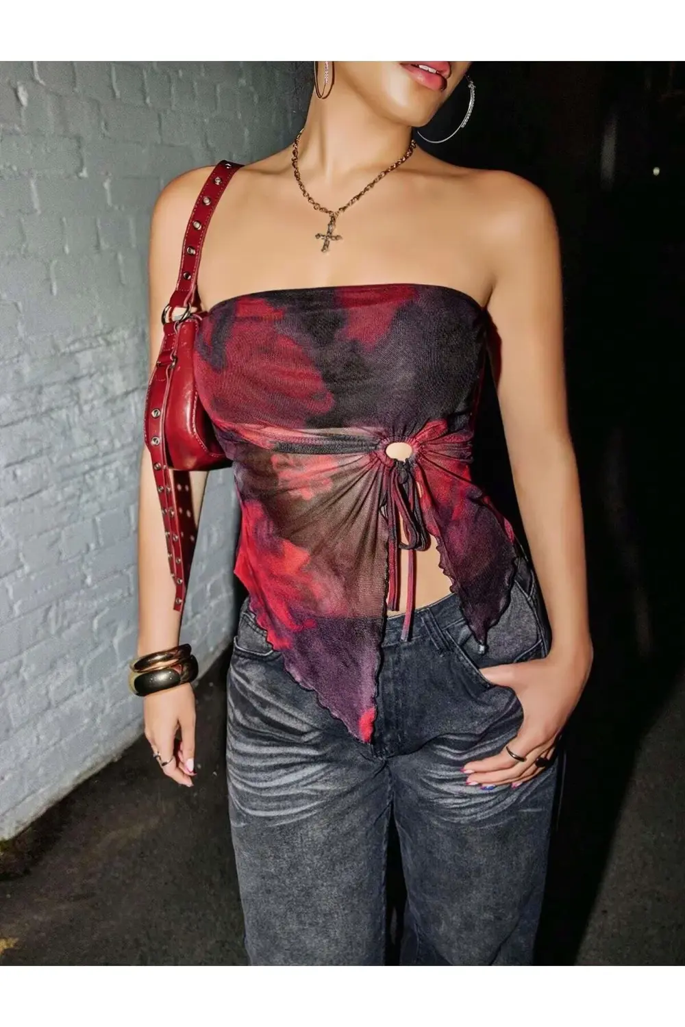 Kanonik Education Kadın Siyah Crop Önden Halka Büzgü Detaylı 5098