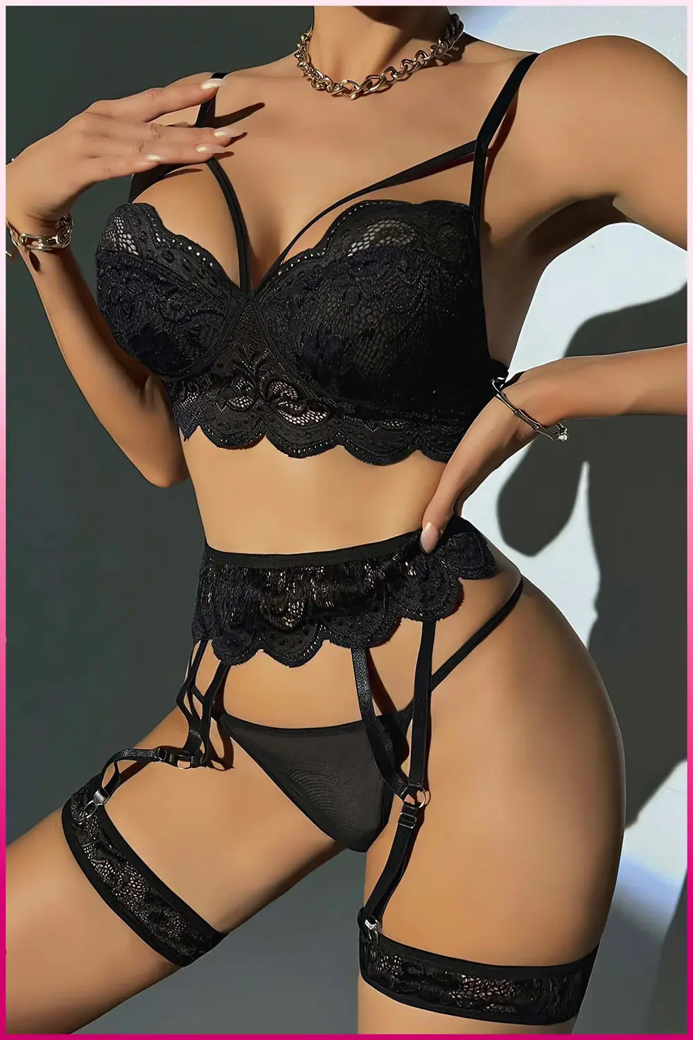 Pilelistore Kadın Siyah Dantel Detaylı Jartiyer Takım