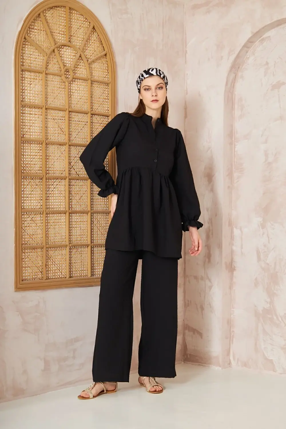 Kadın Siyah Gofre Balon Kol Büzgülü Tunik / Beli Lastikli Cepli P