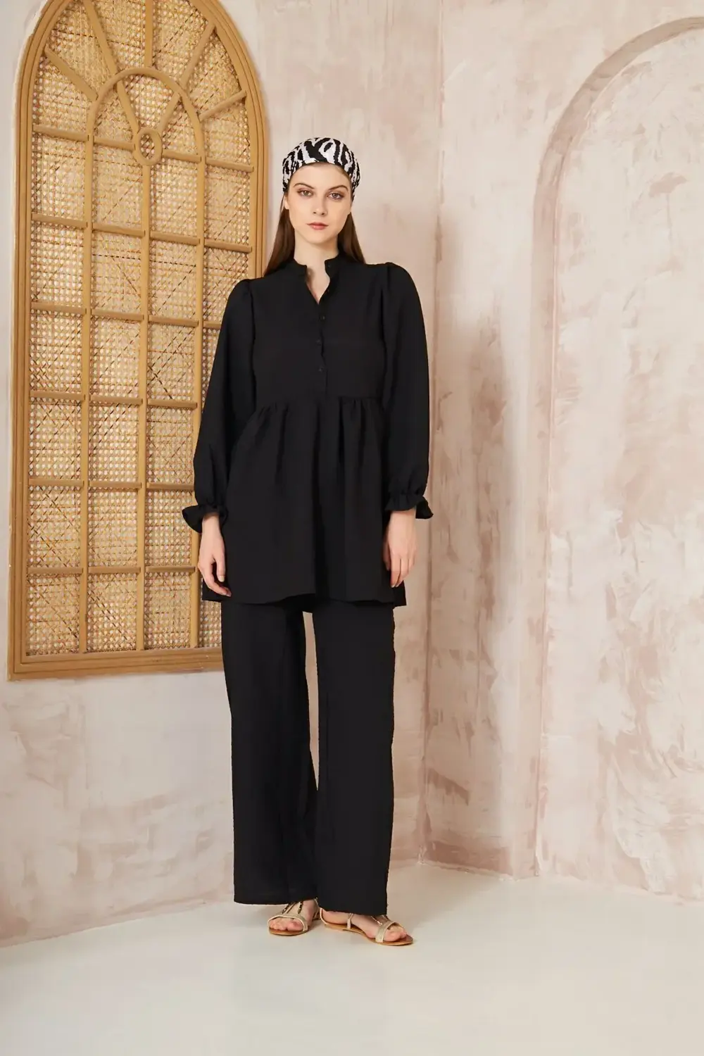 Kadın Siyah Gofre Balon Kol Büzgülü Tunik / Beli Lastikli Cepli P