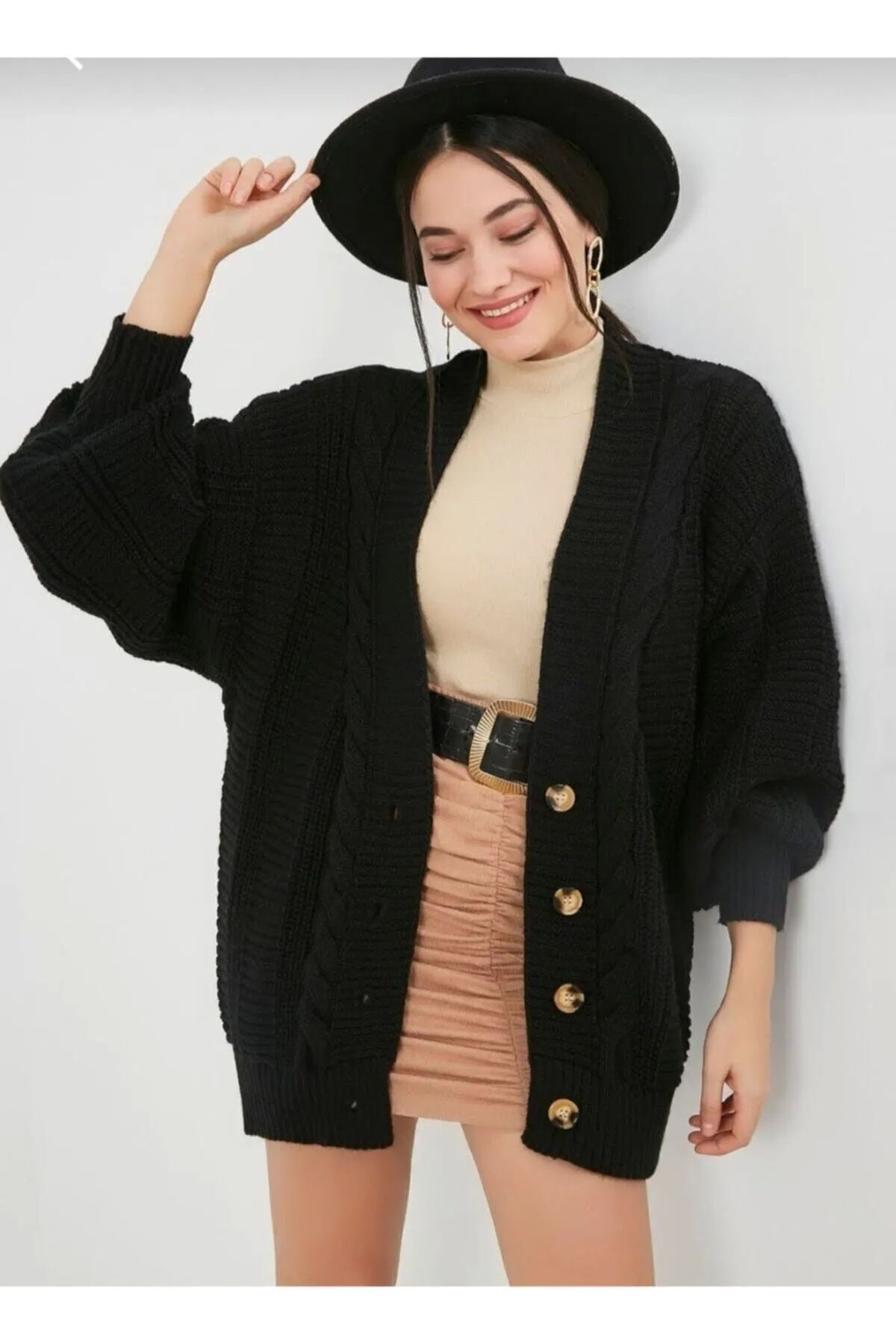 Tommy Hilfiger Kadın Siyah Kalın Saç Örgülü Balon Kollu Salaş Düğmeli Triko Hırk