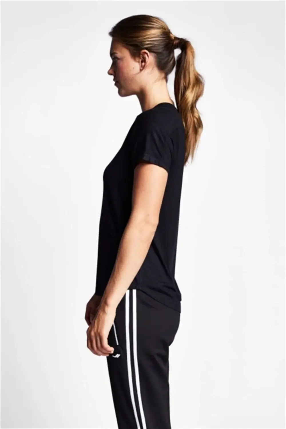 Kadın Siyah Kısa Kollu T-shirt 19n-2139