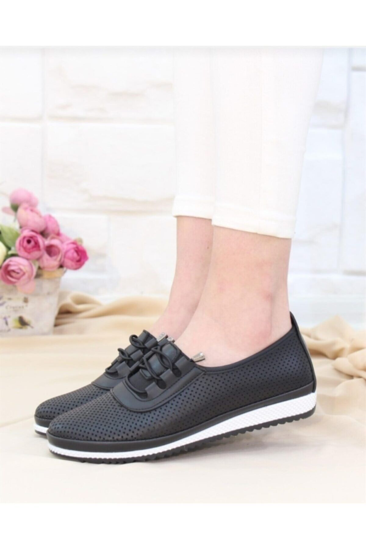 Kadın Siyah Ortopedik Anne Babet Ayakkabı