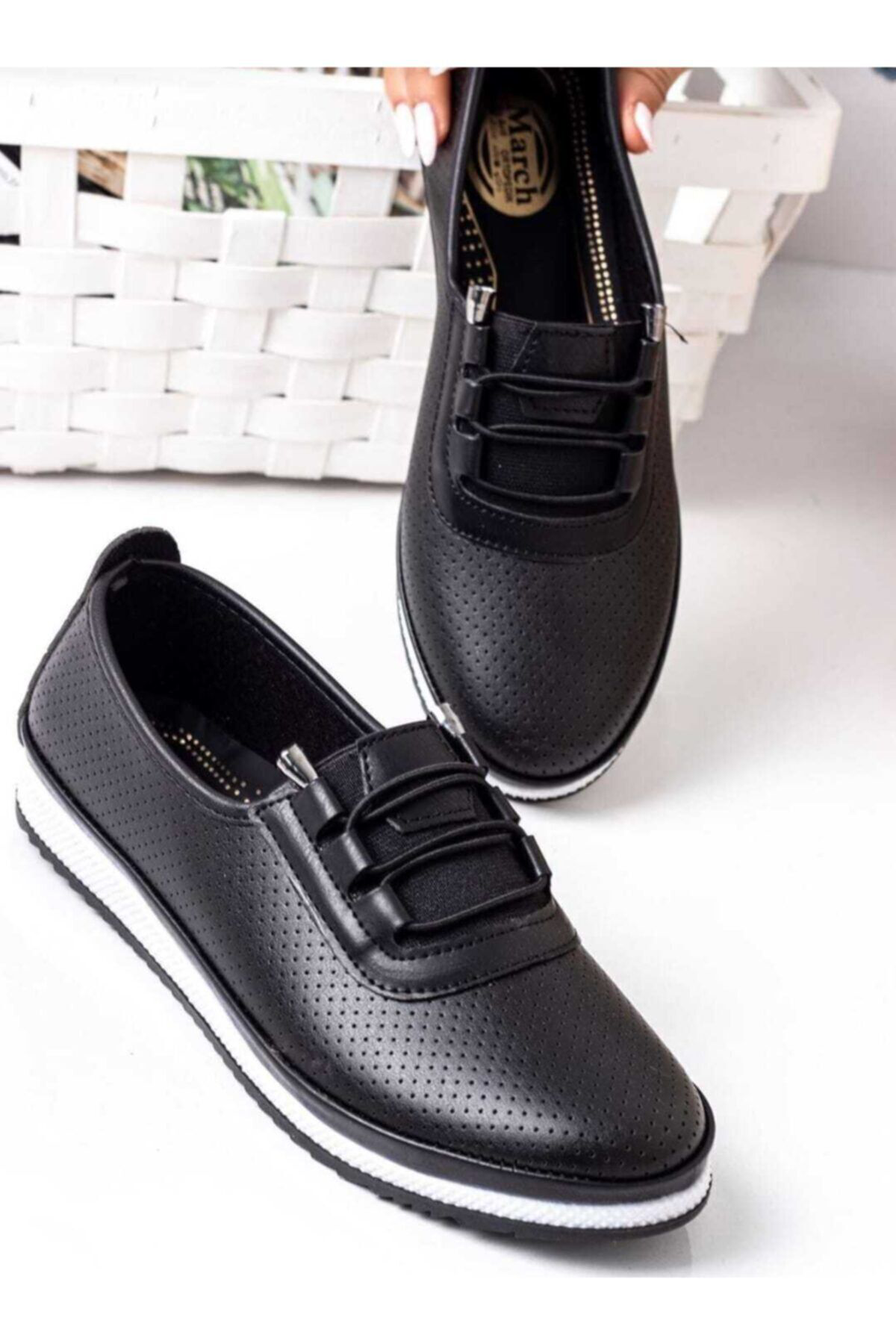 Kadın Siyah Ortopedik Anne Babet Ayakkabı