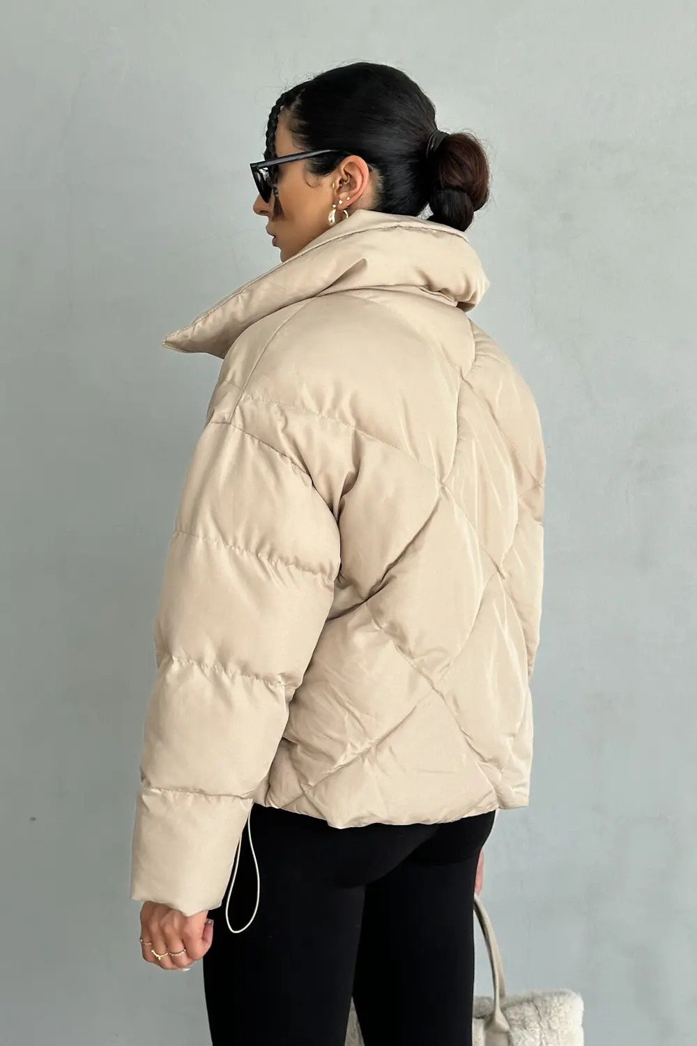 Kadın Siyah Oversize Şişme Mont