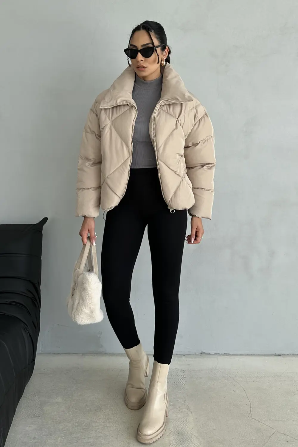 Kadın Siyah Oversize Şişme Mont