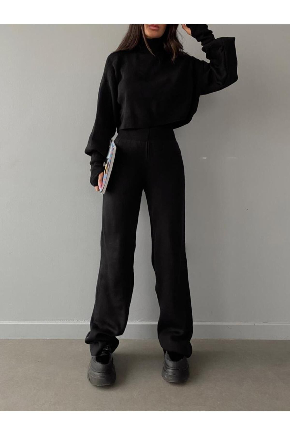 Laleli Butik Kadın Siyah Parmak Geçmeli Triko Takım