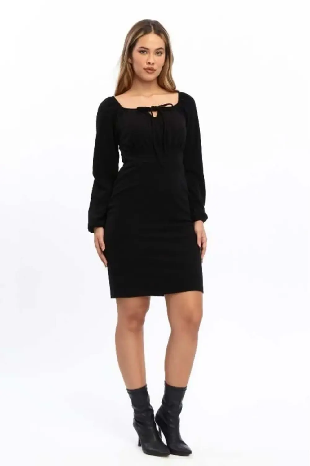 Kadın Siyah Renk Vücuda Oturan Kışlık Örme Siyah Elbise 4499-95