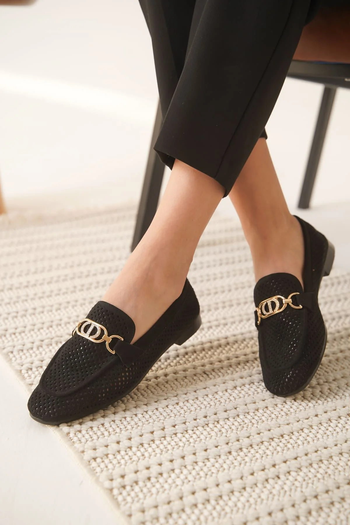 Kadın Siyah Toka Detaylı Ayakkabı TR27MS02A