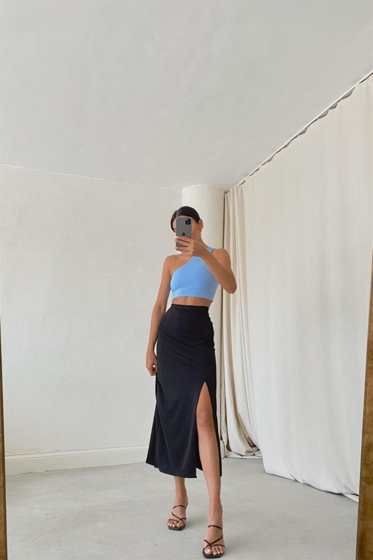 Yves Bertelin Kadın Siyah Yırtmaçlı Straight Etek