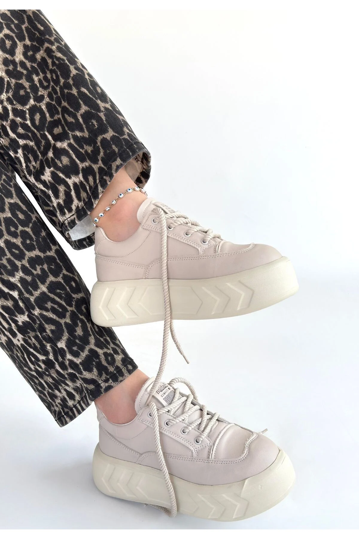 Kadın Sneaker Spor Ayakkabı Bej Cilt Rahat Günlük Emwa