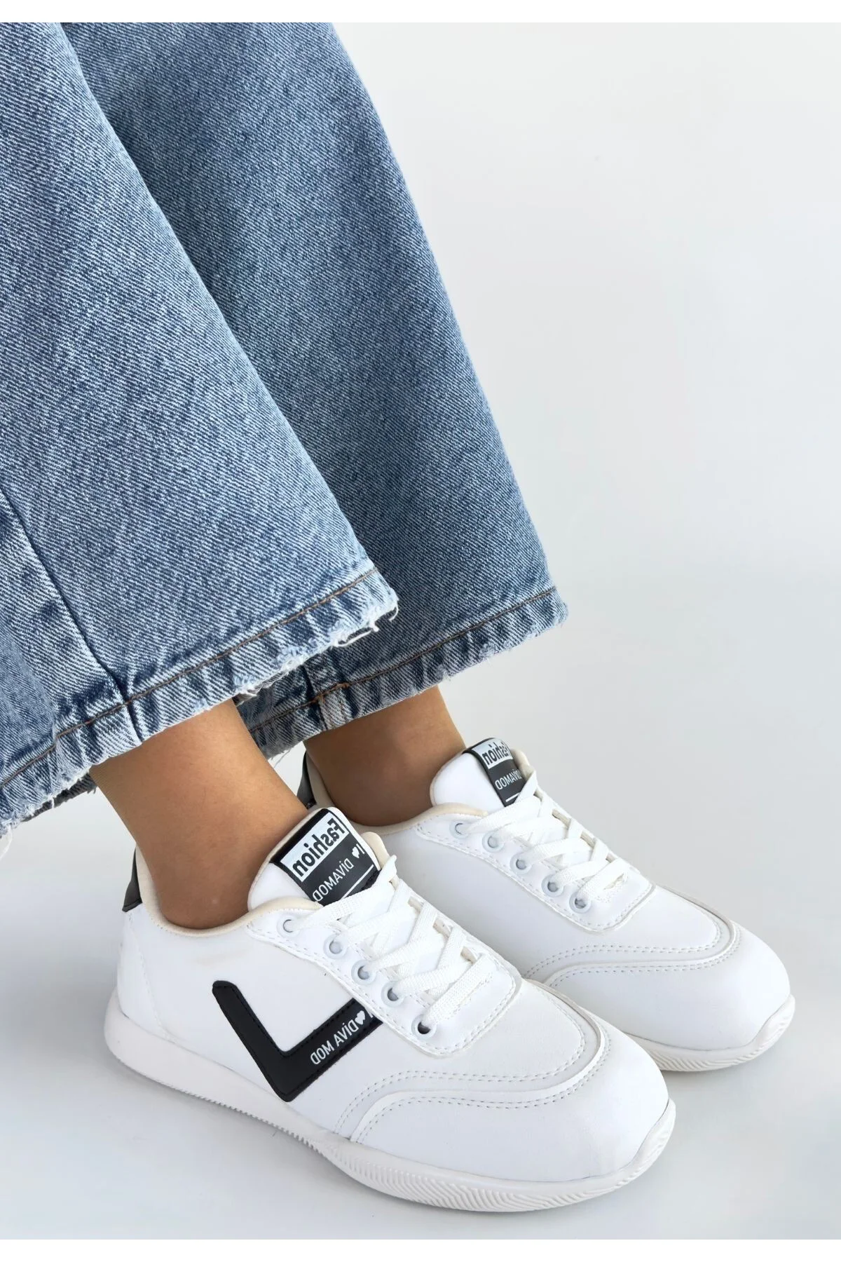 Kadın Sneaker Spor Ayakkabı Siyah Cilt Rahat Günlük Jowen
