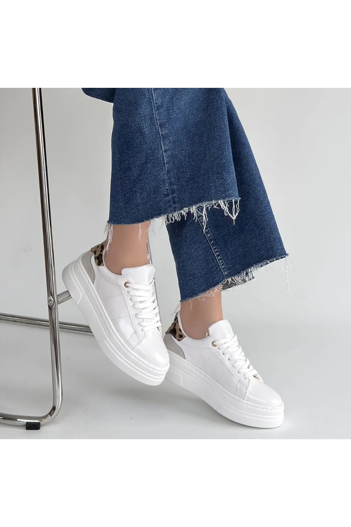 Kadın Sneaker Spor Ayakkabı Beyaz Rugan Rahat Günlük Jetan Kadın Sneaker Spor Ayakkabı Beyaz Rugan Rahat Günlük Jetan