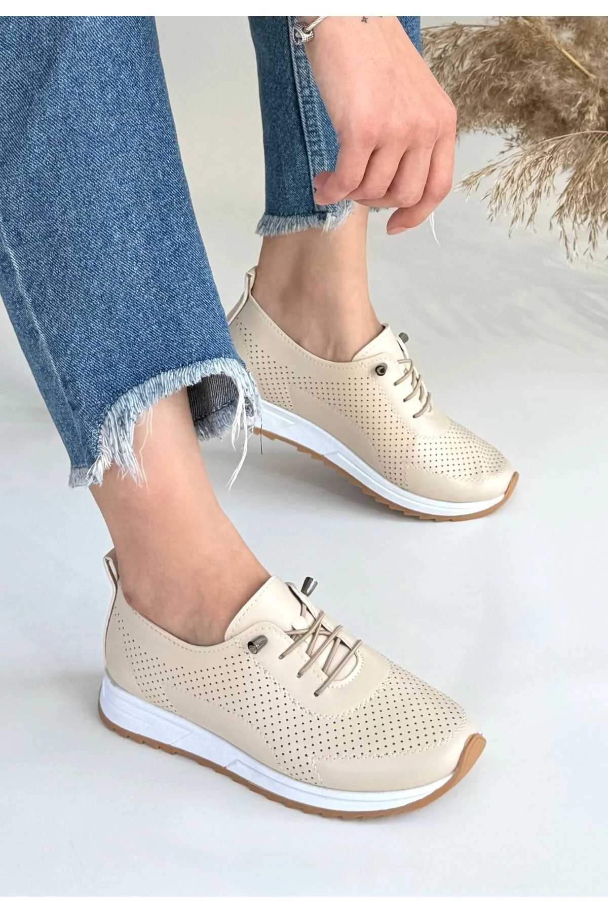 Kadın Sneaker Spor Ayakkabı Bej Cilt Rahat Günlük Tone