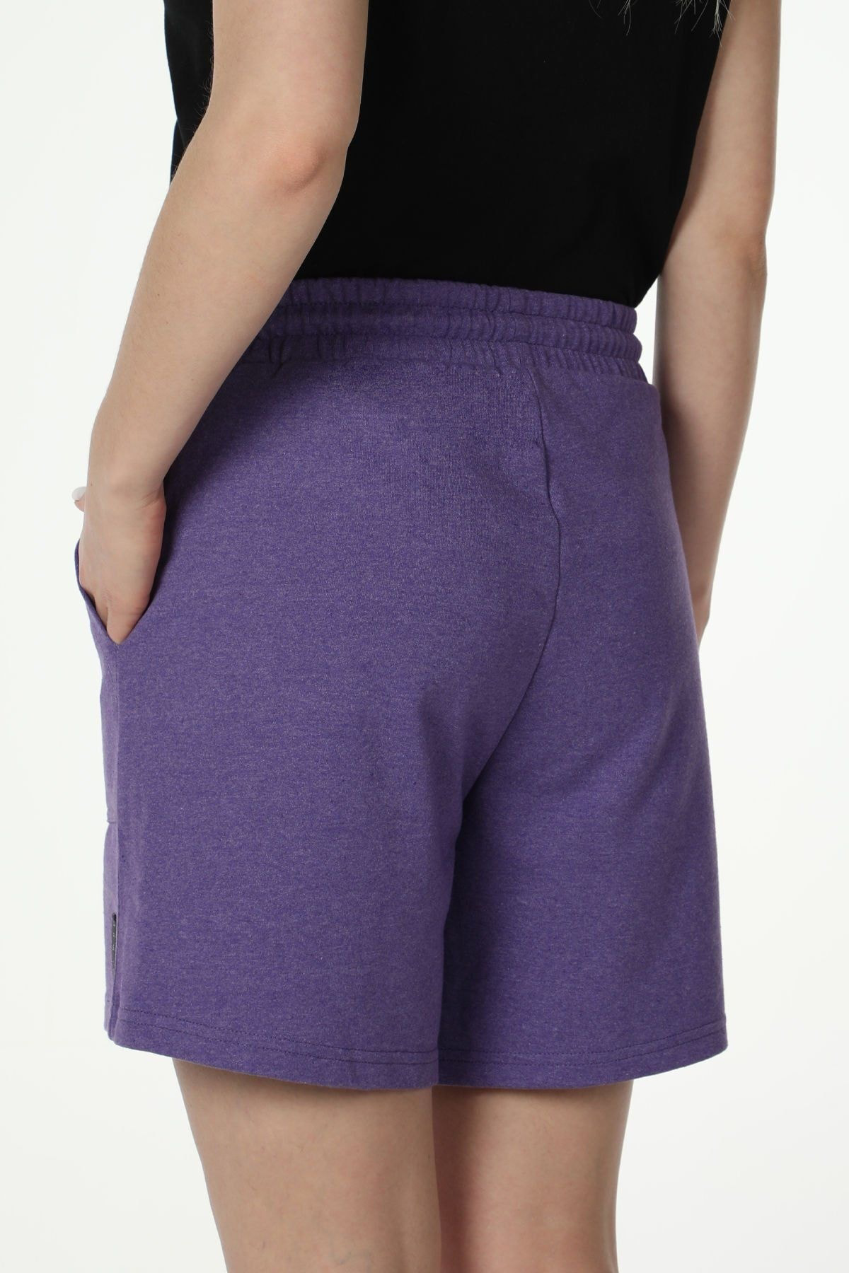 Defys Kadin Beli Lastikli Cepli Etiket Detayli Regular Fit Şort Mor