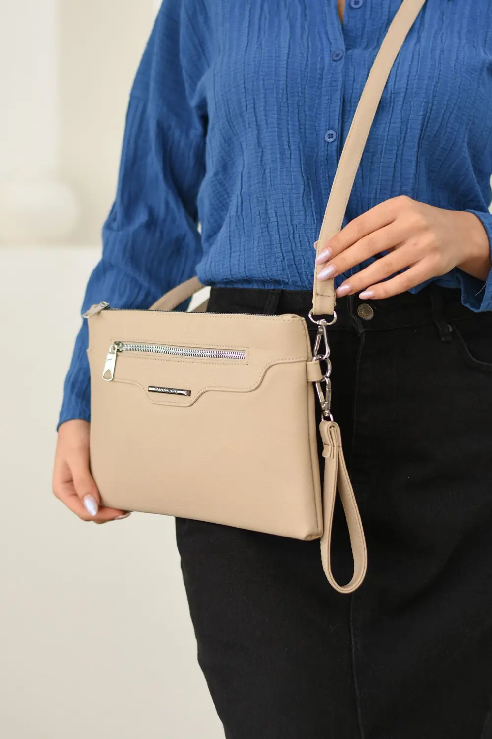 Kadın Suni Deri Ayarlanabilir Çapraz Askılı Ve El Askılı Bej Renk