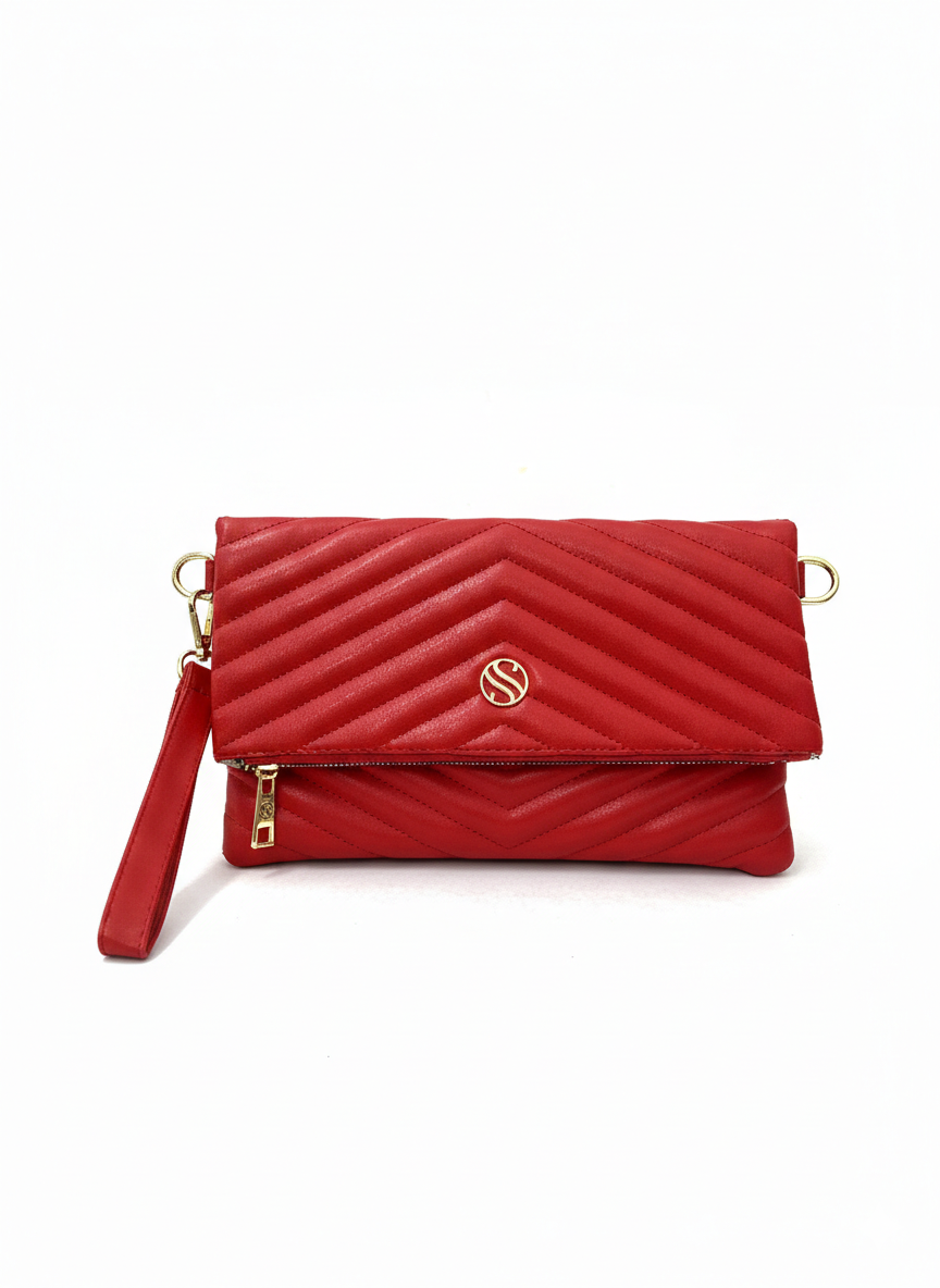 Kadın Suni Deri Kapitone Desenli Çapraz Askılı Mıknatıslı ve Ferm